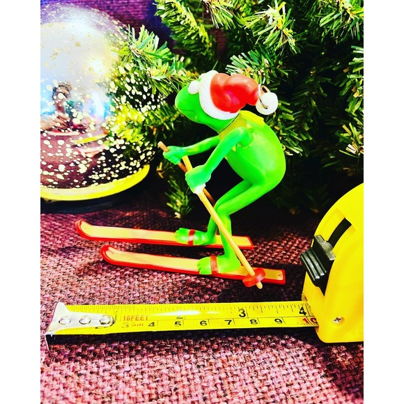 Hallmark Kermit The Frog - Picture 2 of 15